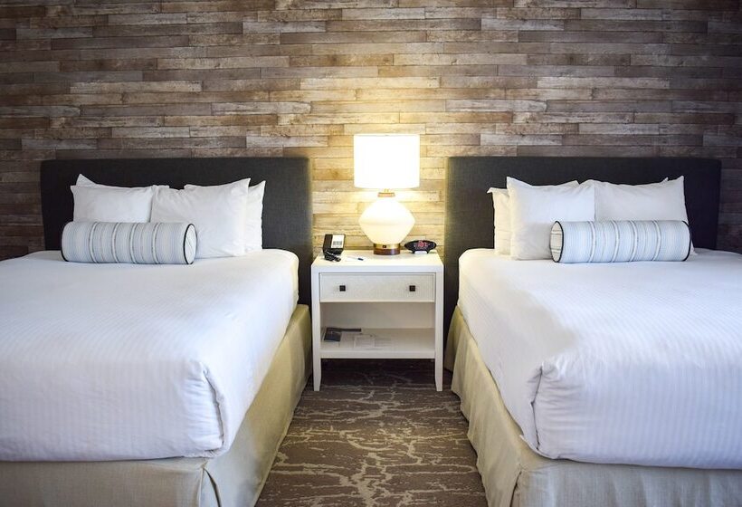 Номер Стандарт 2 Двуспальные Кровати, Beachside Inn