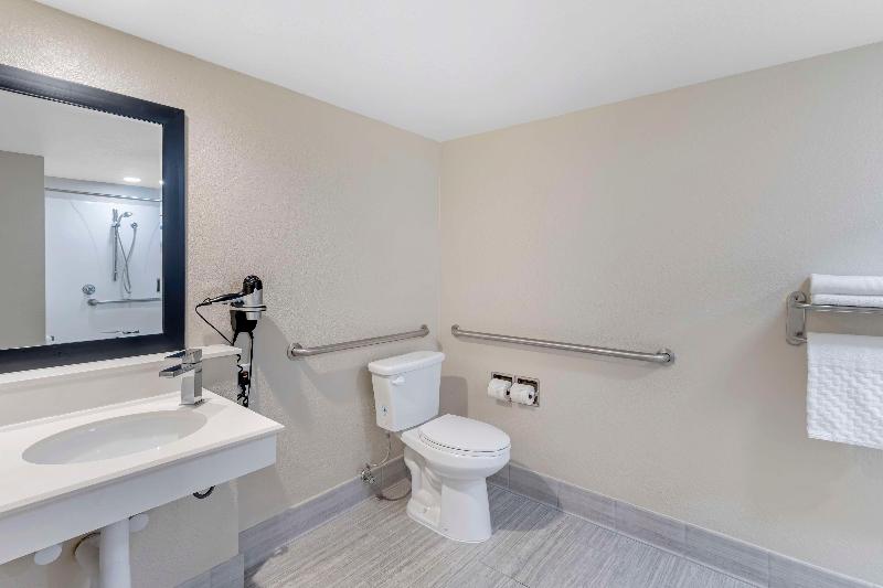 장애인을 위한 스탠다드 룸, Best Western Cordelia Inn