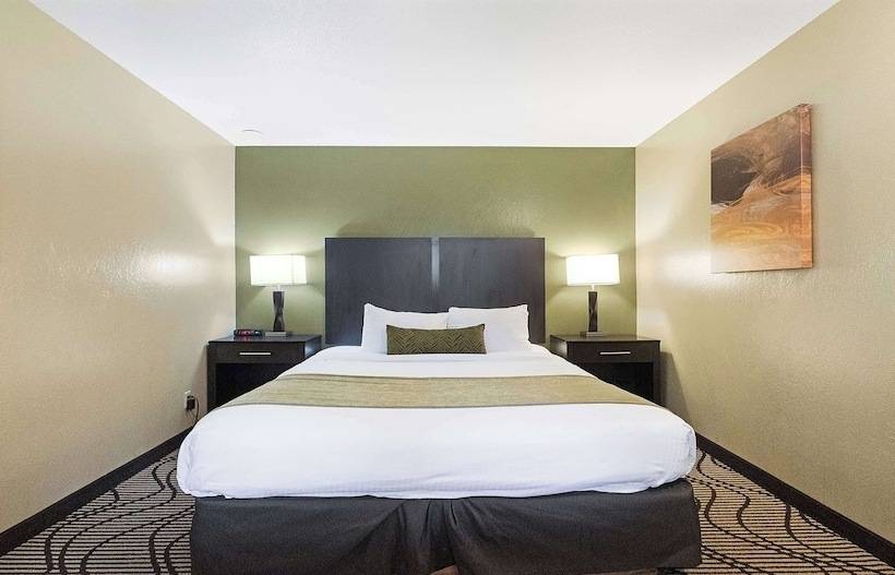 Люкс, Best Western Gold Country Inn