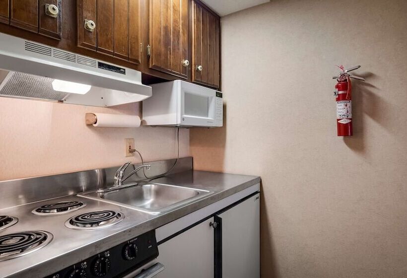 디럭스 스위트, Best Western Plus Morristown Inn
