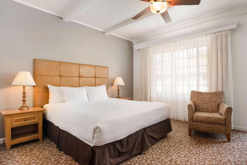 Люкс Кровать Кинг, Best Western Plus Santa Barbara