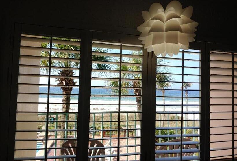 クイーンサイズベッドのスタンダードルーム, Casa Loma Panama City Beach   Beachfront