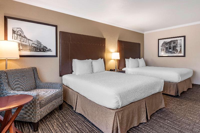 Quarto Estandar Cama Queen, Best Western Plus Garden Court Inn