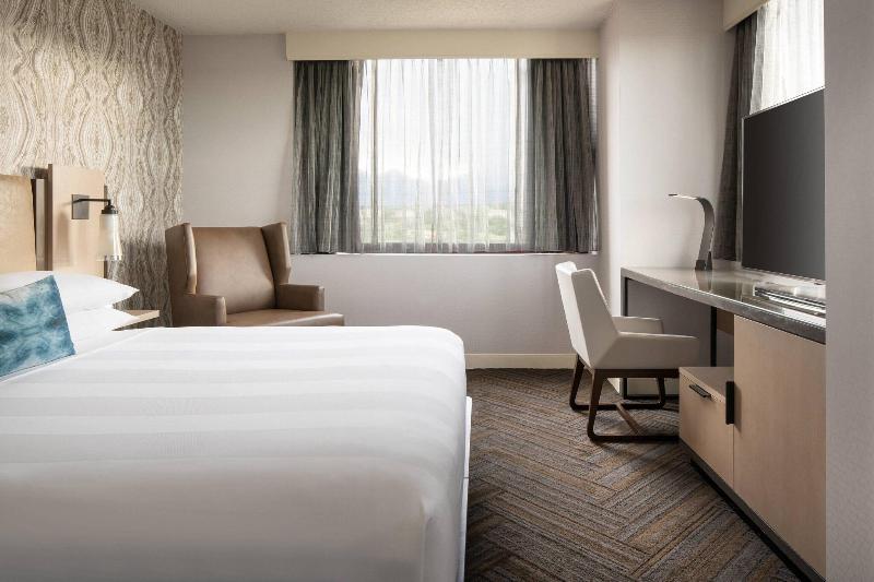 キングサイズベッドのスタンダードルーム, Colorado Springs Marriott