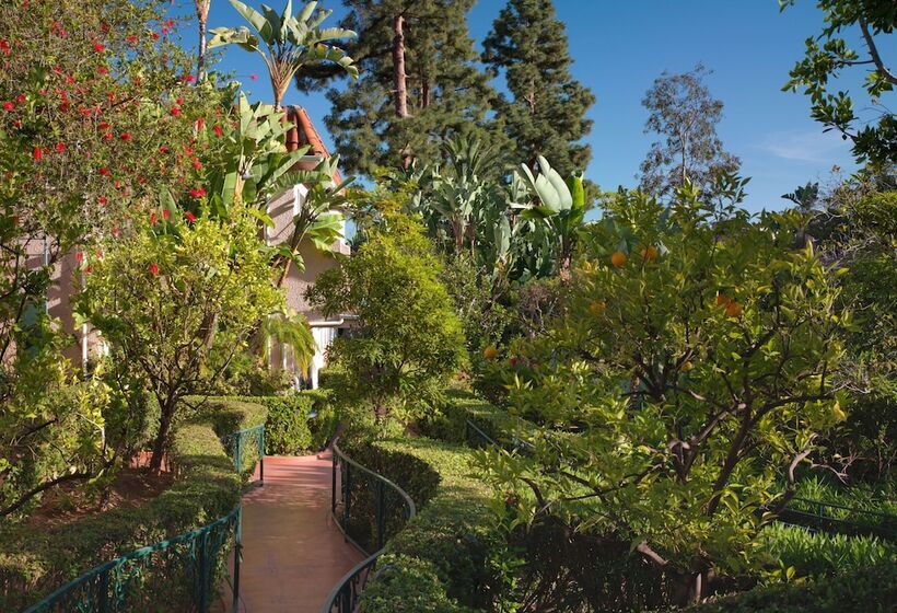 Люкс, The Beverly Hills Hotel   Dorchester Collection
