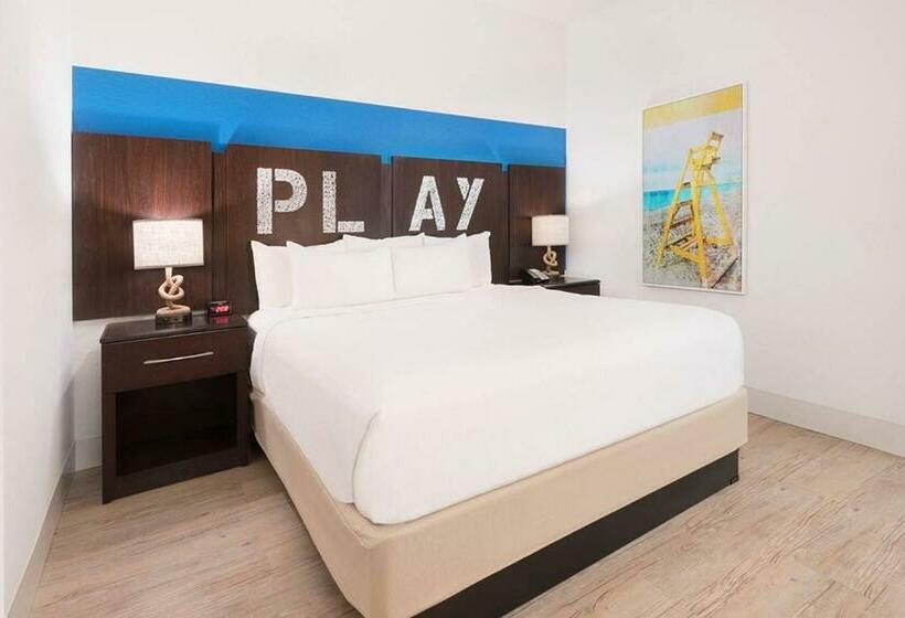 패밀리 스위트, Sirata Beach Resort