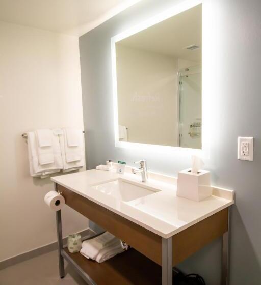 Номер Стандарт, Even Hotel Manchester Airport, An Ihg