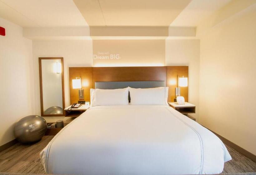 Номер Стандарт Кровать Кинг Адаптированный для Инвалидов, Even Hotel Manchester Airport, An Ihg
