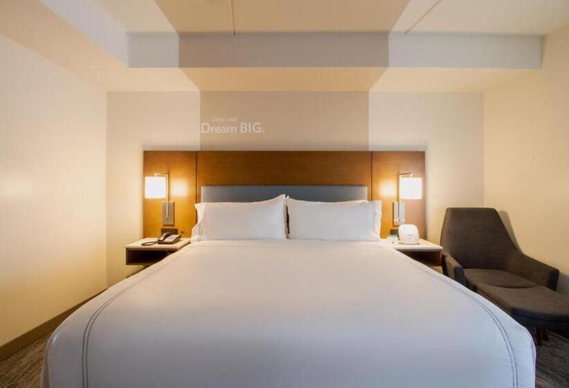 Номер Стандарт Кровать Кинг Адаптированный для Инвалидов, Even Hotel Manchester Airport, An Ihg