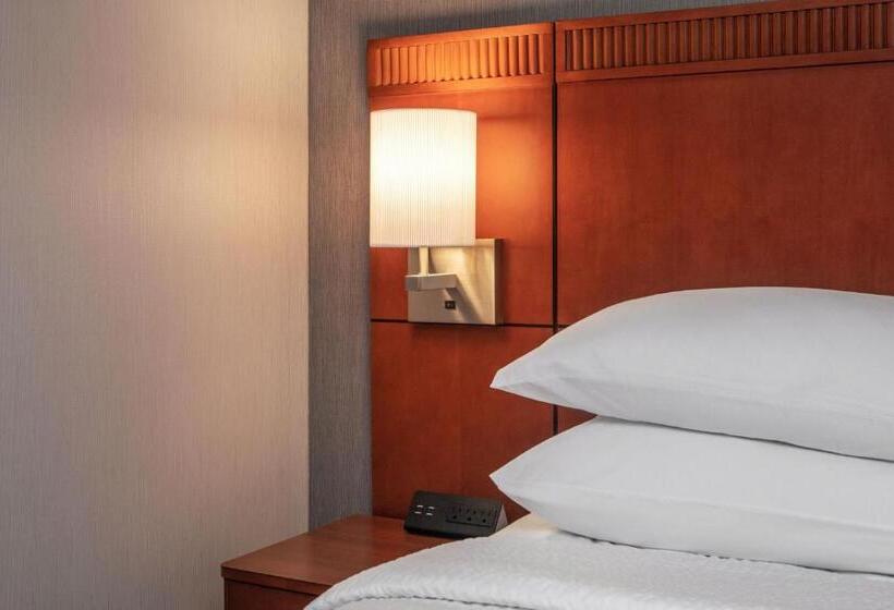 스탠다드 룸 킹사이즈 침대, Courtyard By Marriott Boston Andover