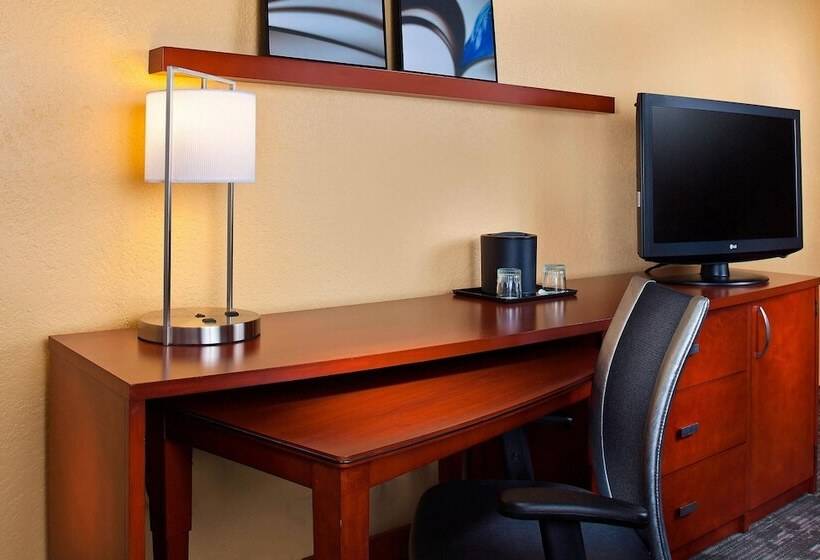 Номер Стандарт 2 Двуспальные Кровати, Courtyard Miami Airport West Doral