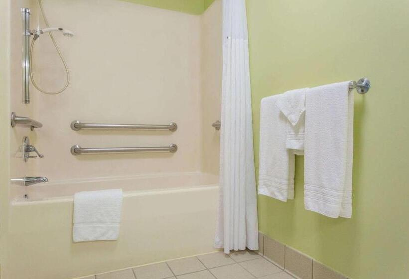 اتاق استاندارد برای معلولان, Days Inn By Wyndham Raleighairportresearch Triangle Park