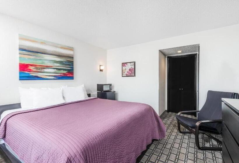 Студио Стандарт Кровать Кинг, Days Inn By Wyndham St Clairsville