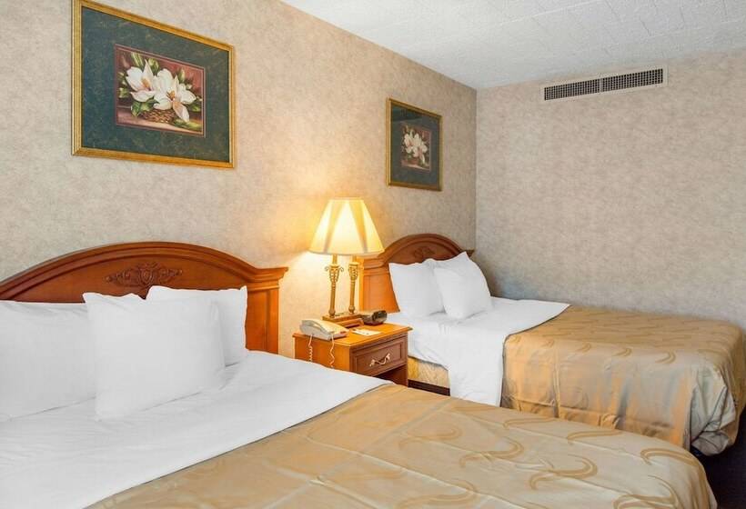 스탠다드 룸 더블 침대 2개, Quality Inn Ledgewood  Dover