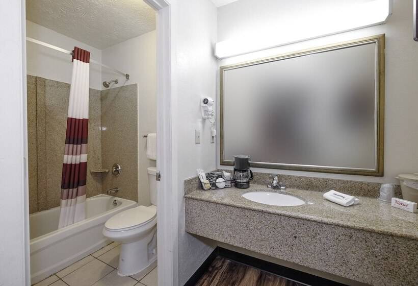 수피리어 룸, Red Roof Inn Edgewood