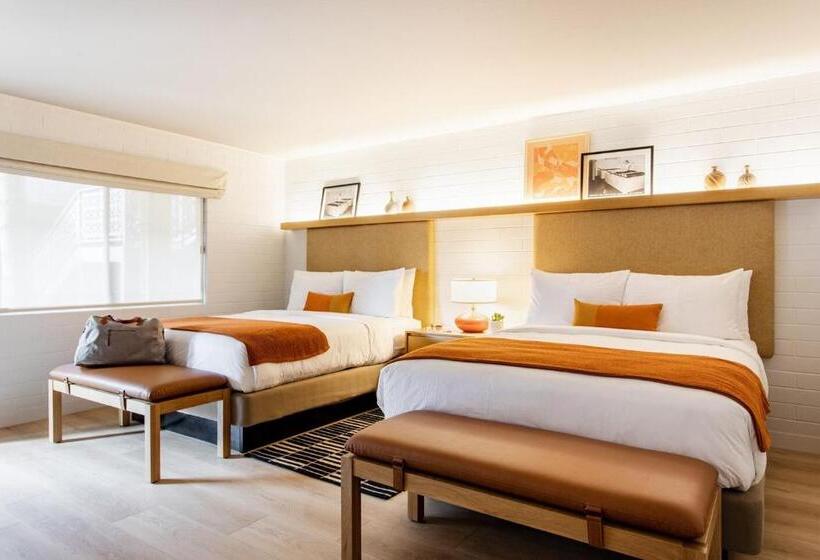 디럭스 룸, Dr Wilkinsons Backyard Resort And Mineral Springs A Member Of Design Hotels