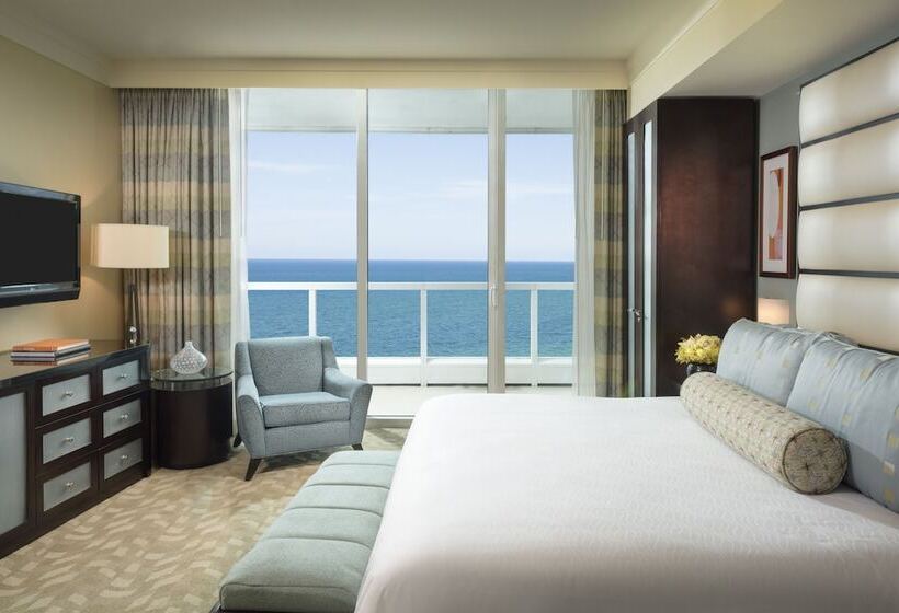 海景套房, Fontainebleau Miami Beach