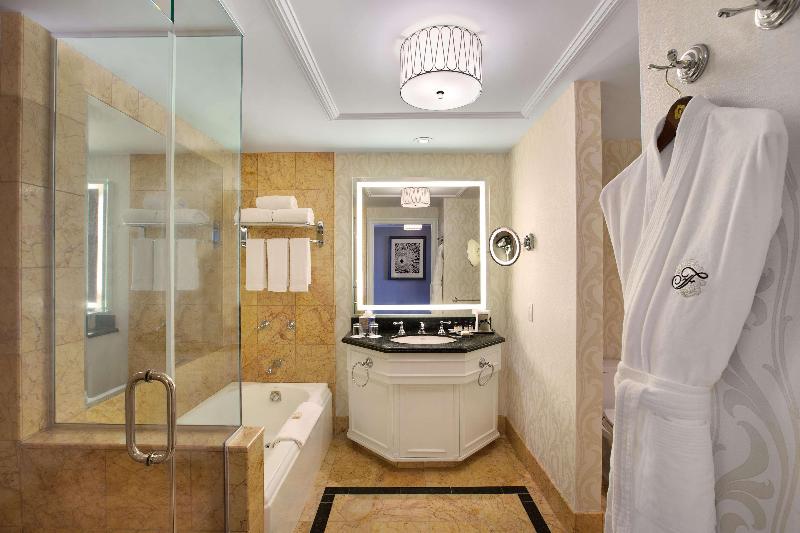 اتاق استاندارد با چشم‌انداز, Fairmont San Francisco