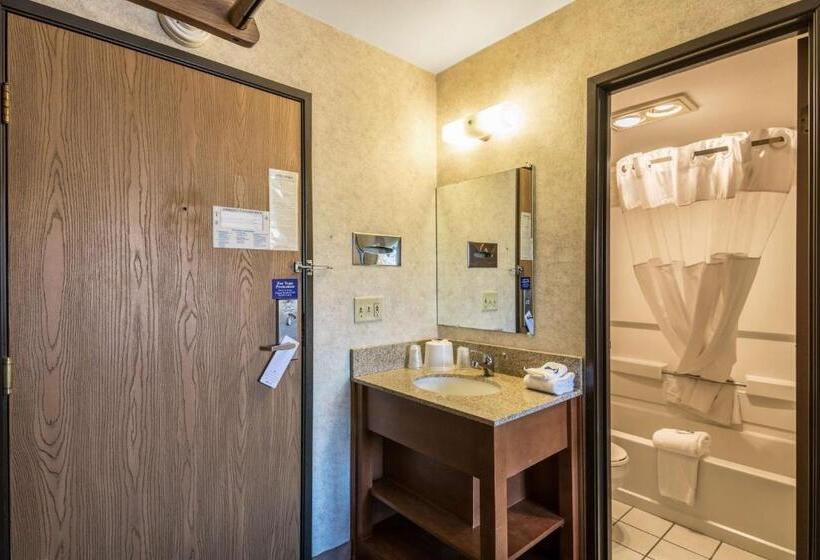 Четырехместный Номер Стандарт, Motel 6eau Claire, Wi