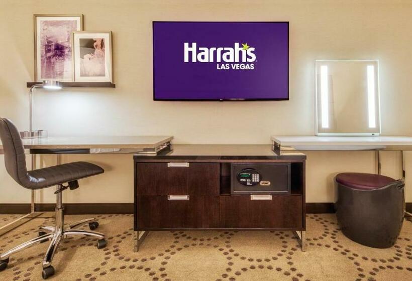 带城市景观和大床的豪华房间, Harrah's Hotel and Casino Las Vegas