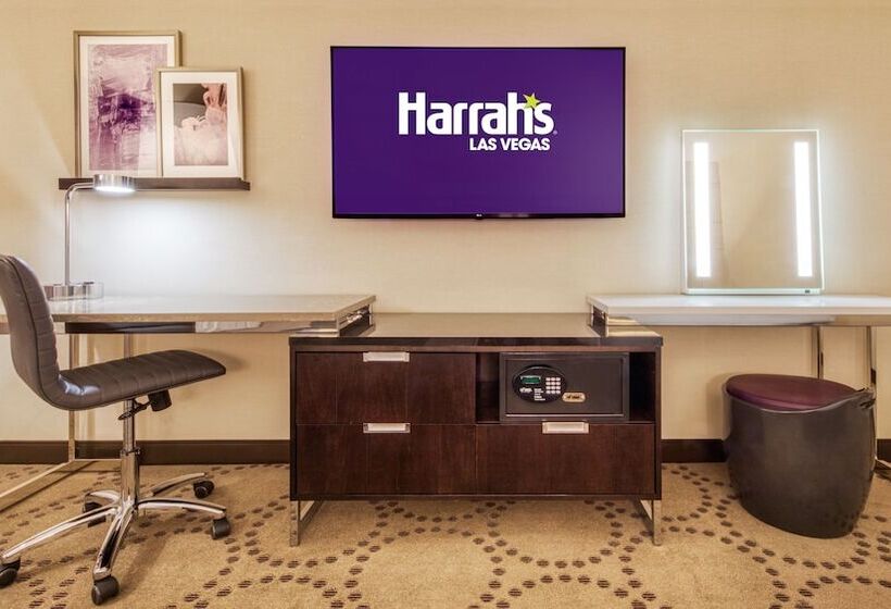 带观景和大床的豪华房间, Harrah's Hotel and Casino Las Vegas