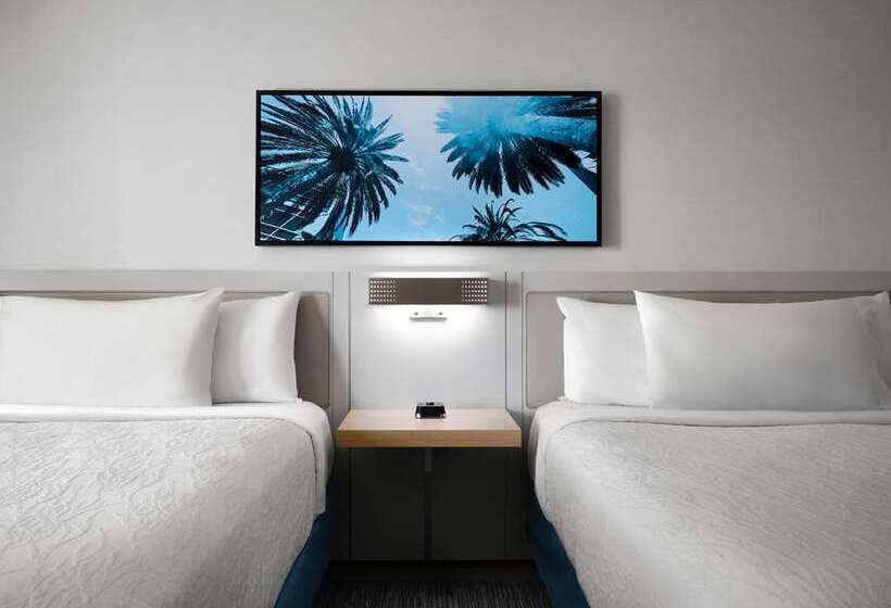 Номер Executive, Hilton Short Hills