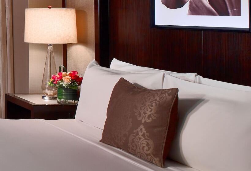 身障者適用ダブルベッド付きスタンダードルーム, The Royal Sonesta Harbor Court Baltimore