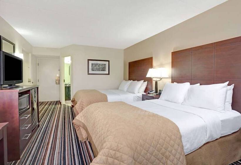 اتاق استاندارد با 2 تخت دوبل, Wyndham Garden Charlotte Airport Southeast