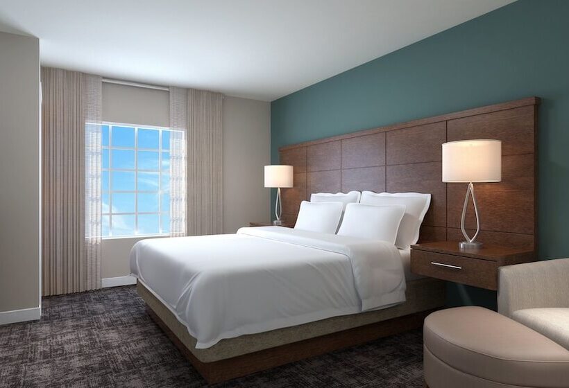 스위트 킹사이즈 침대, Staybridge Suites   Columbus   Worthington, An Ihg