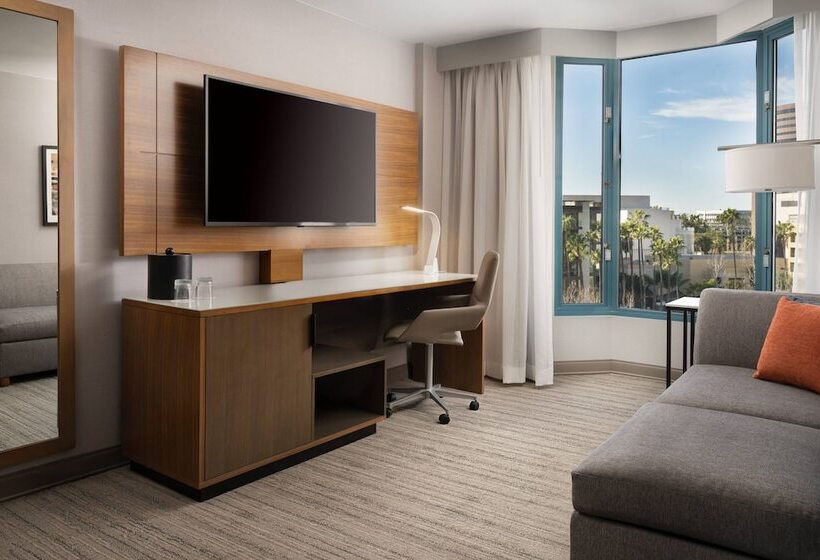 스위트, Costa Mesa Marriott