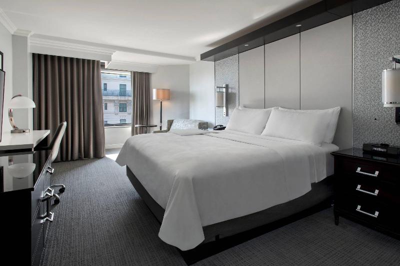 اتاق استاندارد با تخت بزرگ برای معلولان, Jw Marriott Washington, Dc