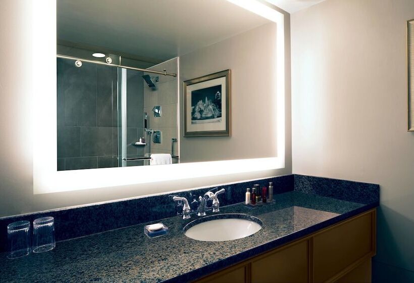 标准间带双人床, Kansas City Marriott Country Club Plaza
