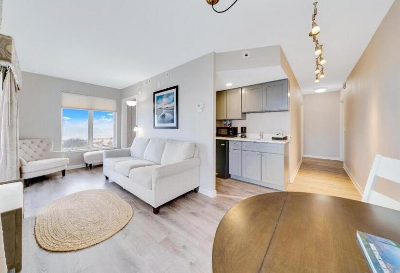 اتاق استاندارد, Montreal Beach Resort