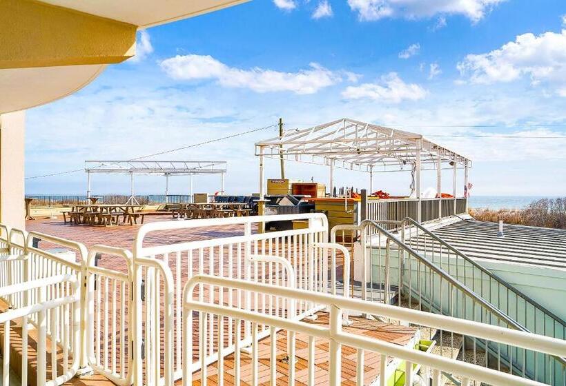 سوییت, Montreal Beach Resort