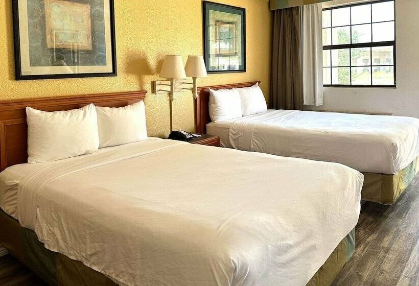 ２ダブルベッドのスタンダードルーム, Quality Inn Nacogdoches Near University