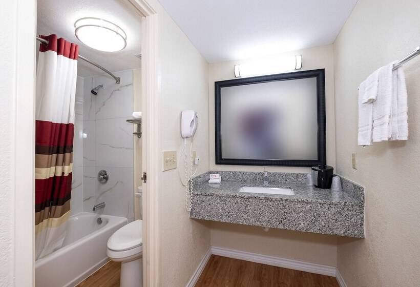 Номер Deluxe Адаптированный для Инвалидов, Red Roof Inn Houston North   Fm1960 & I 45