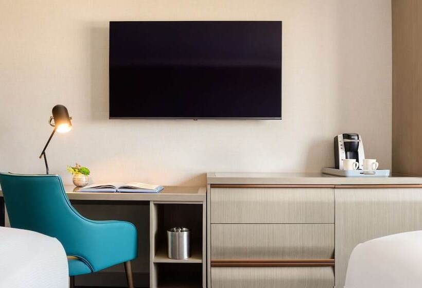 اتاق استاندارد با 2 تخت دوبل, Doubletree By Hilton San Francisco South Airport Blvd