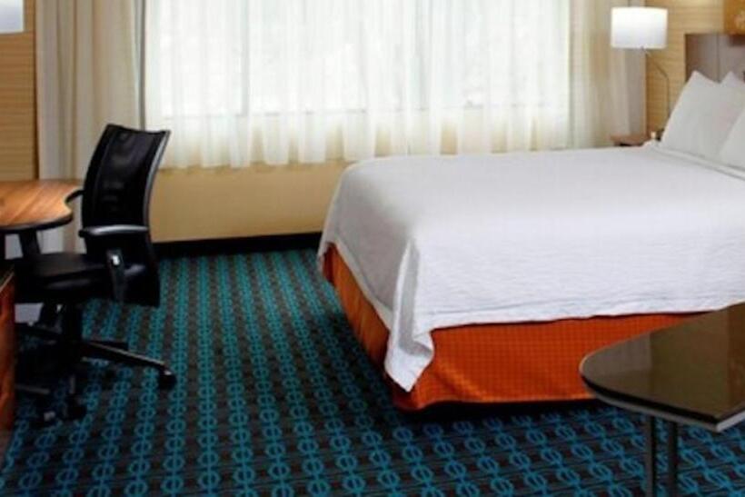 스탠다드 룸 킹사이즈 침대, Fairfield Inn & Suites Parsippany