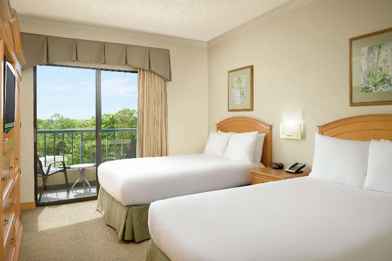 Люкс Superior, Hilton Boca Raton Suites