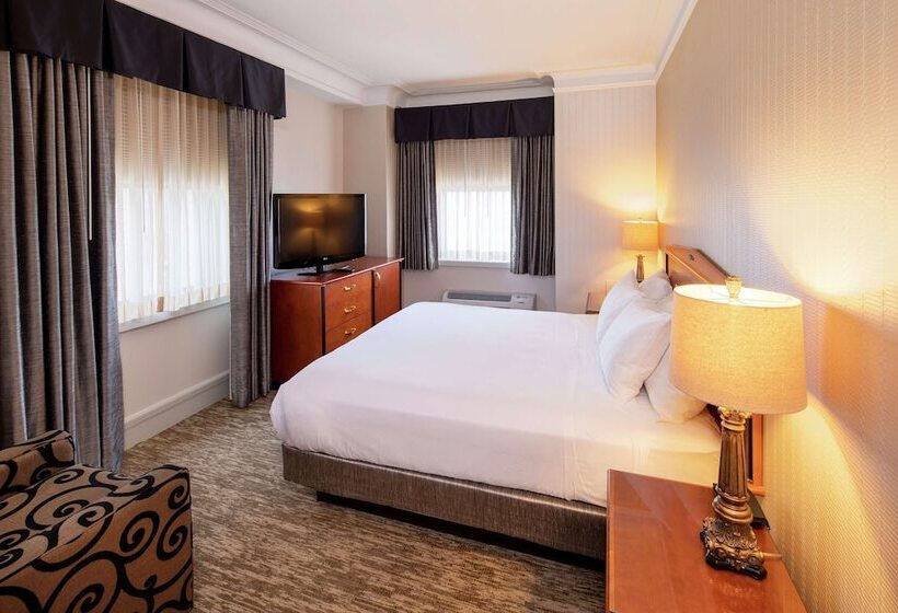 Люкс, Hilton Cincinnati Netherland Plaza