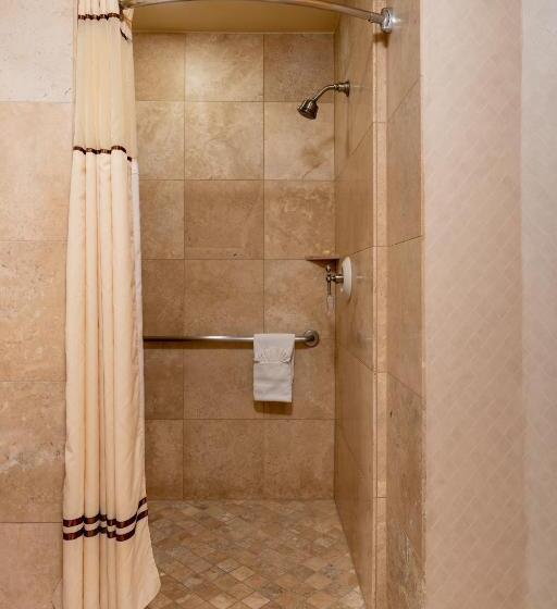 اتاق استاندارد برای معلولان, Pacific Terrace
