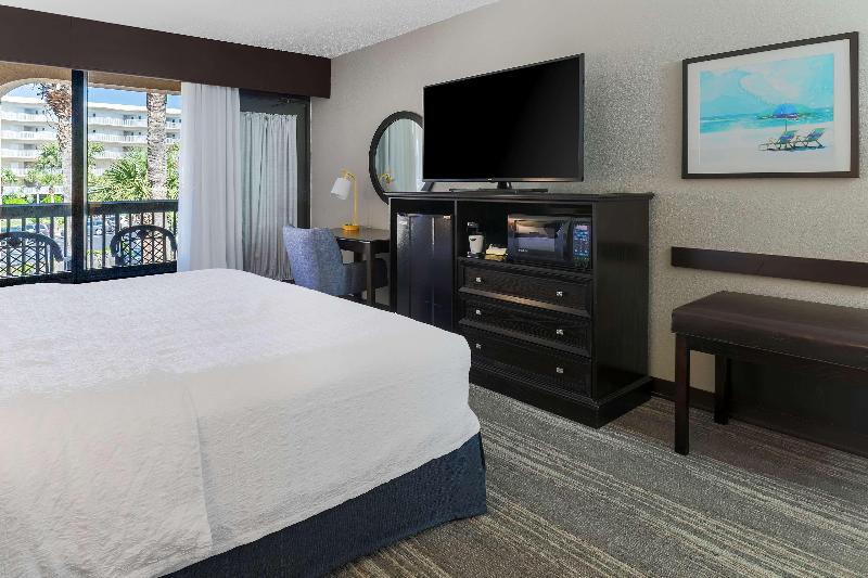سوئیت برای معلولان, Beverly Wilshire, A Four Seasons