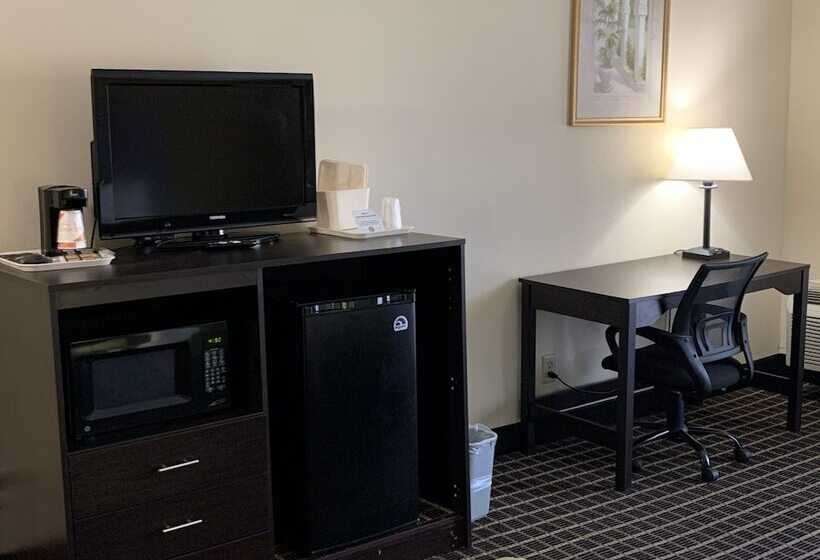 Номер Стандарт 2 Двуспальные Кровати, Quality Inn & Suites Pensacola Bayview