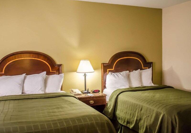 Люкс, Quality Inn & Suites Pensacola Bayview
