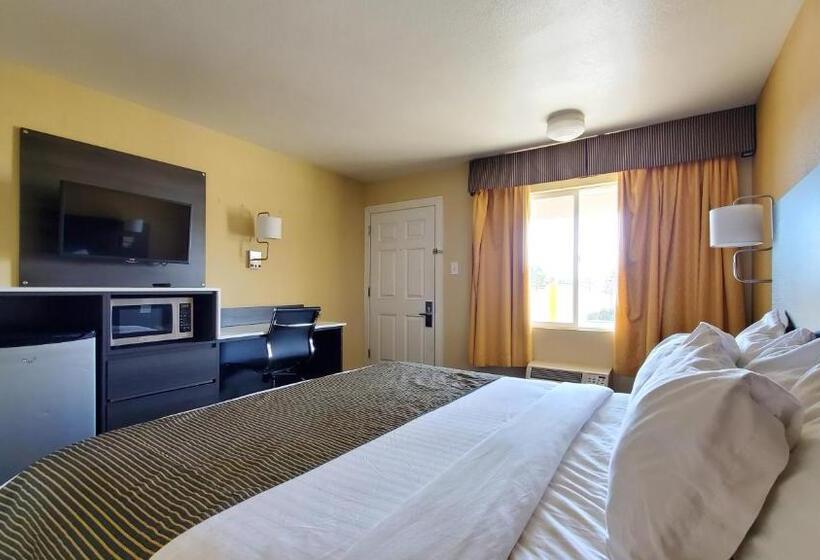اتاق استاندارد با تخت بزرگ برای معلولان, Ramada By Wyndham Flagstaff East