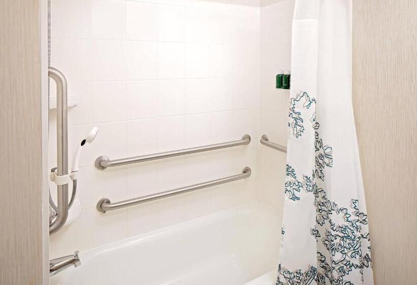 Люкс 2 Спальни, Residence Inn Harrisburg Hershey