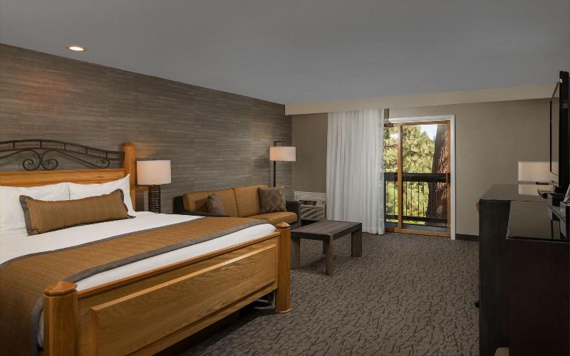 اتاق لوکس با تخت بزرگ, Riverhouse Lodge