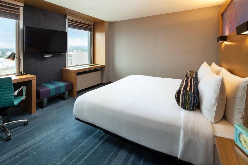 스탠다드 룸 킹사이즈 침대, Aloft San Francisco Airport