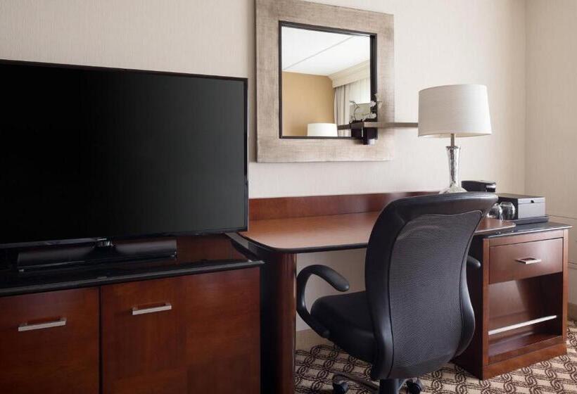 스탠다드 룸 킹사이즈 침대, Chicago Marriott Naperville
