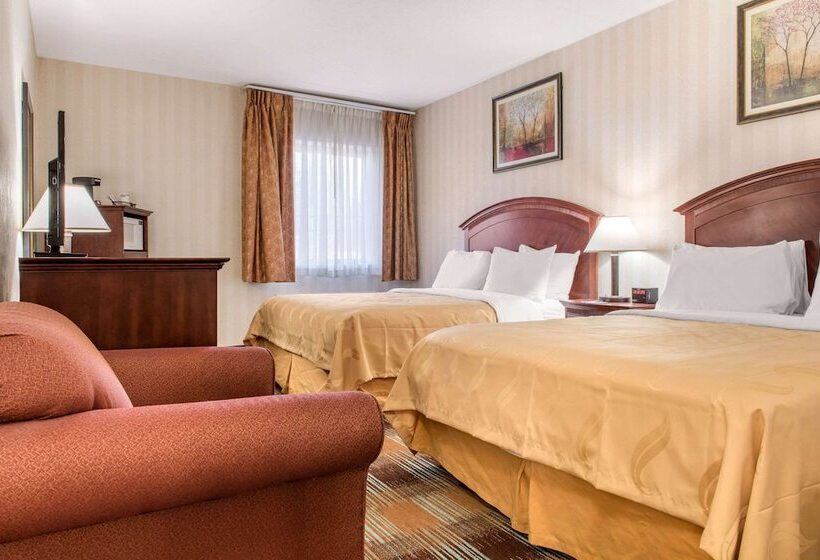 Люкс, Quality Inn & Suites Miamisburg  Dayton South